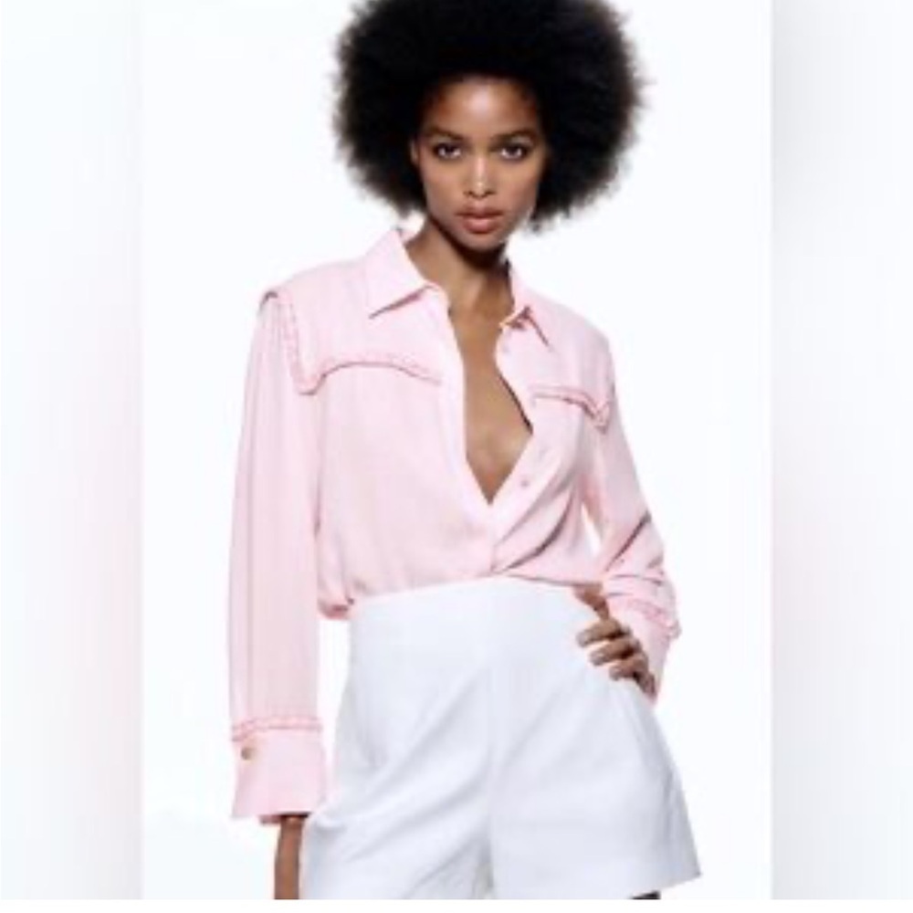 NWT Zara Textured Appliqué Blouse in  Pastel Pink